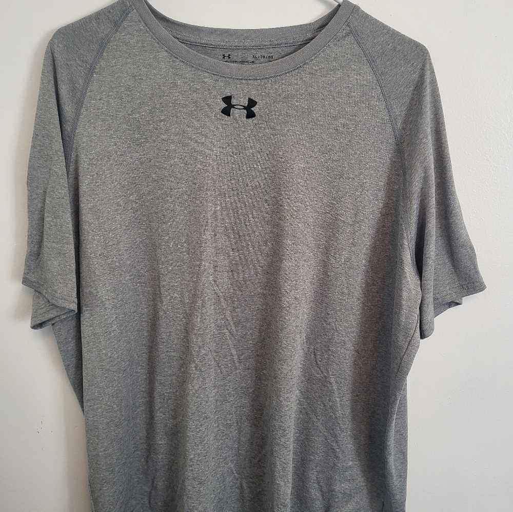 Under Armour Heatgear Loose Fit Tee, Size XL